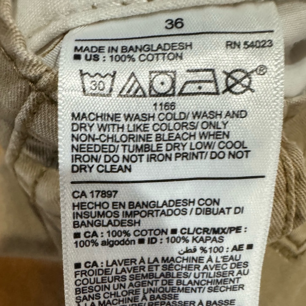 Old Navy Men’s Khaki Shorts Lived-In Straight Tan Size 36 Casual - Picture 5 of 8